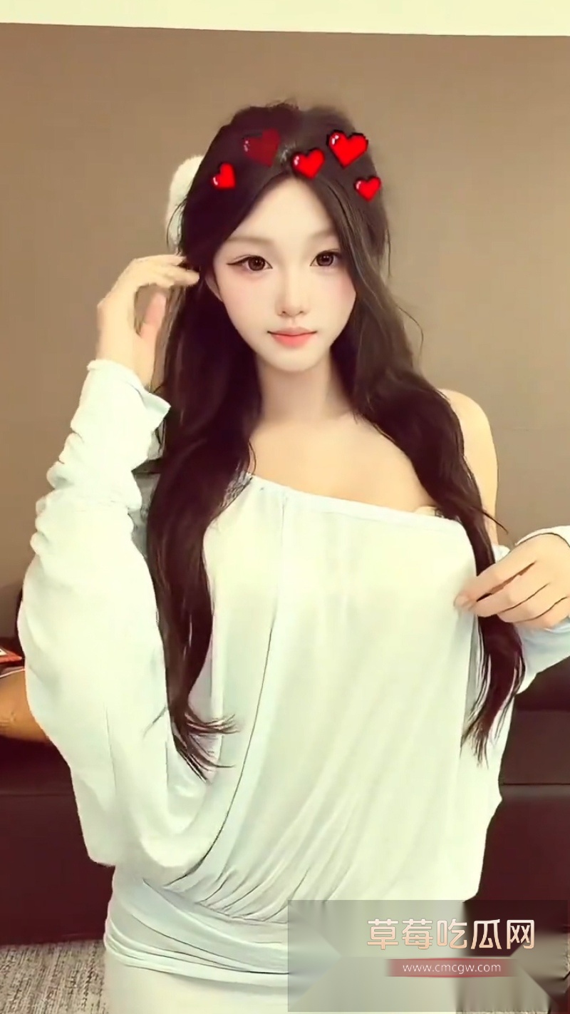 抖音万人求热瓜 火辣擦边女神猪小七身穿蓝色战袍露背甩奶 10