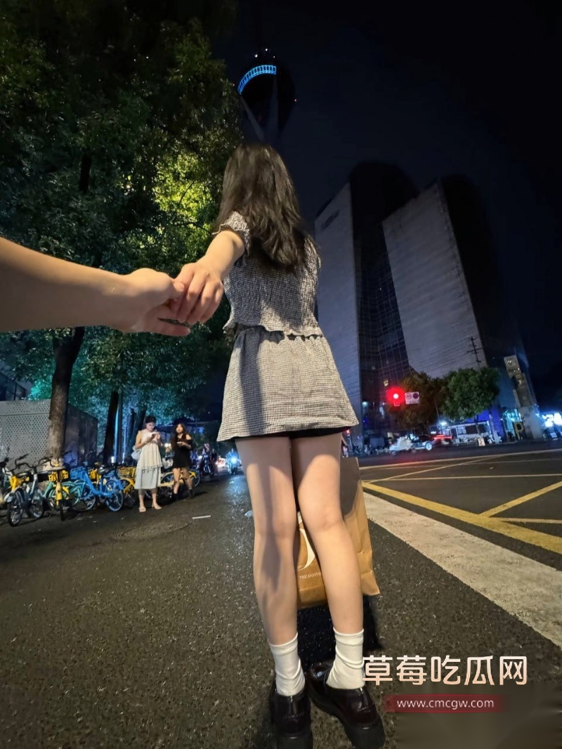 江西男幼师邱意恋爱期间出轨 40 江西男幼师邱意恋爱期间出轨 40