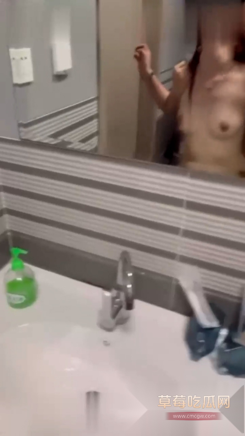 台球馆变猎艳场 帝凰台球厅靠漂亮妹妹揽客 18