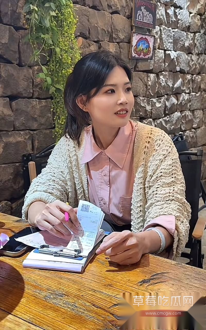 抖音网红周末姐妹照片2 抖音网红周末姐妹照片2