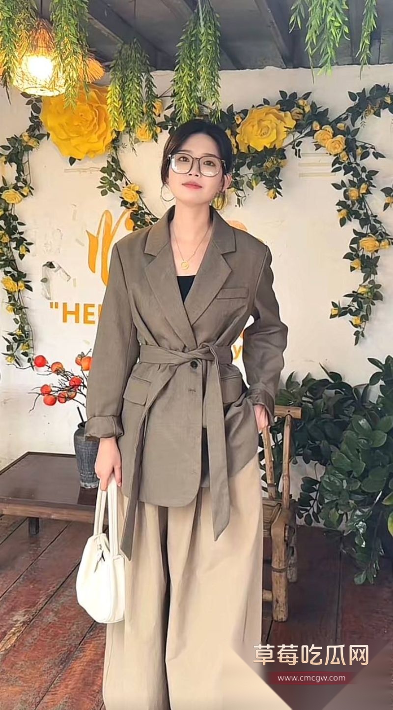 抖音网红周末姐妹照片4 抖音网红周末姐妹照片4