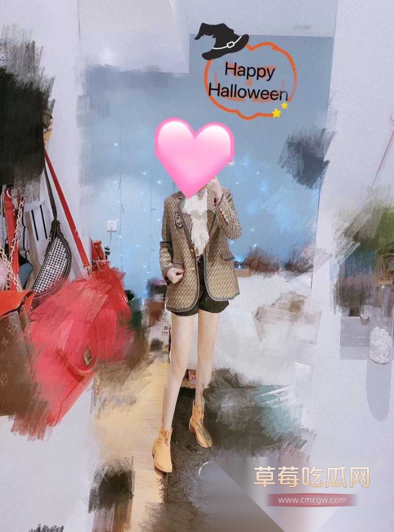 小雨是个大奶骚空姐 33 小雨是个大奶骚空姐 33