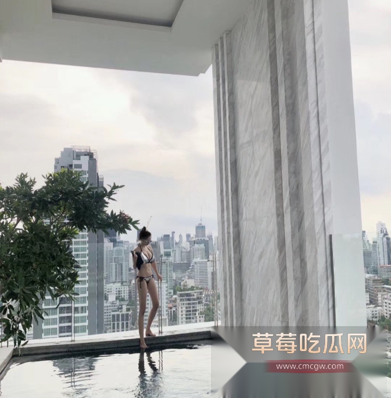 小雨是个大奶骚空姐 39 小雨是个大奶骚空姐 39