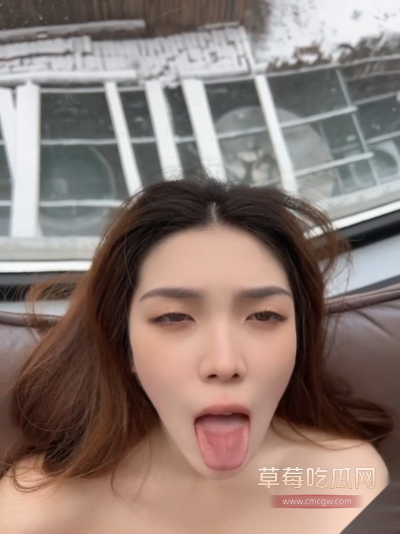 极品高颜值母狗  8