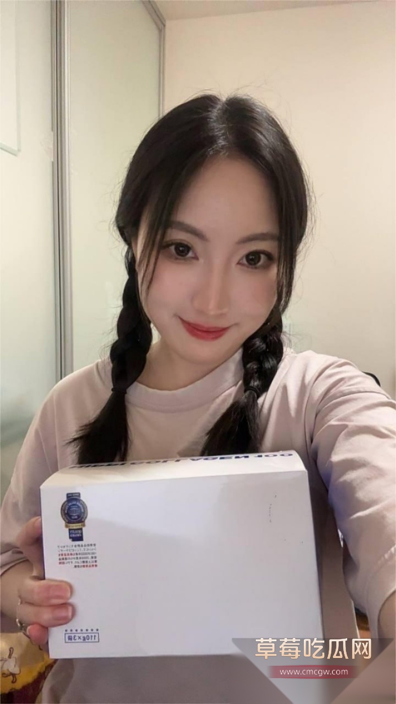 韩国高颜值情侣性爱自拍 22