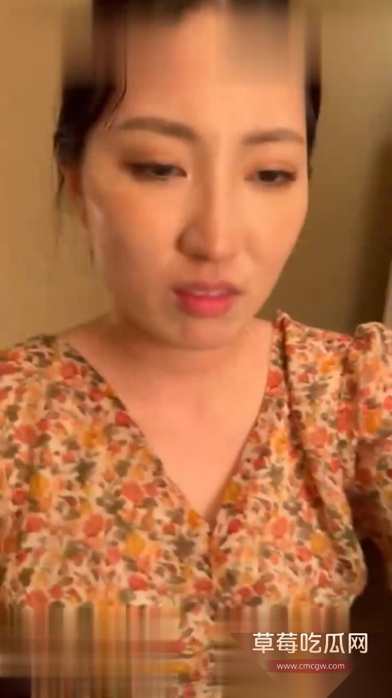 韩国高颜值情侣性爱自拍 4