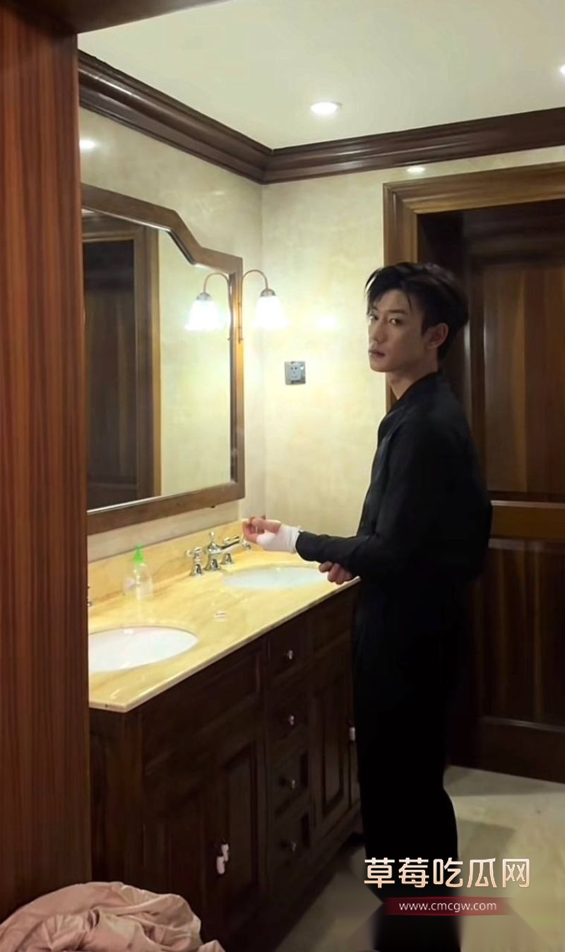 短剧男演员鹿单东相关照片14