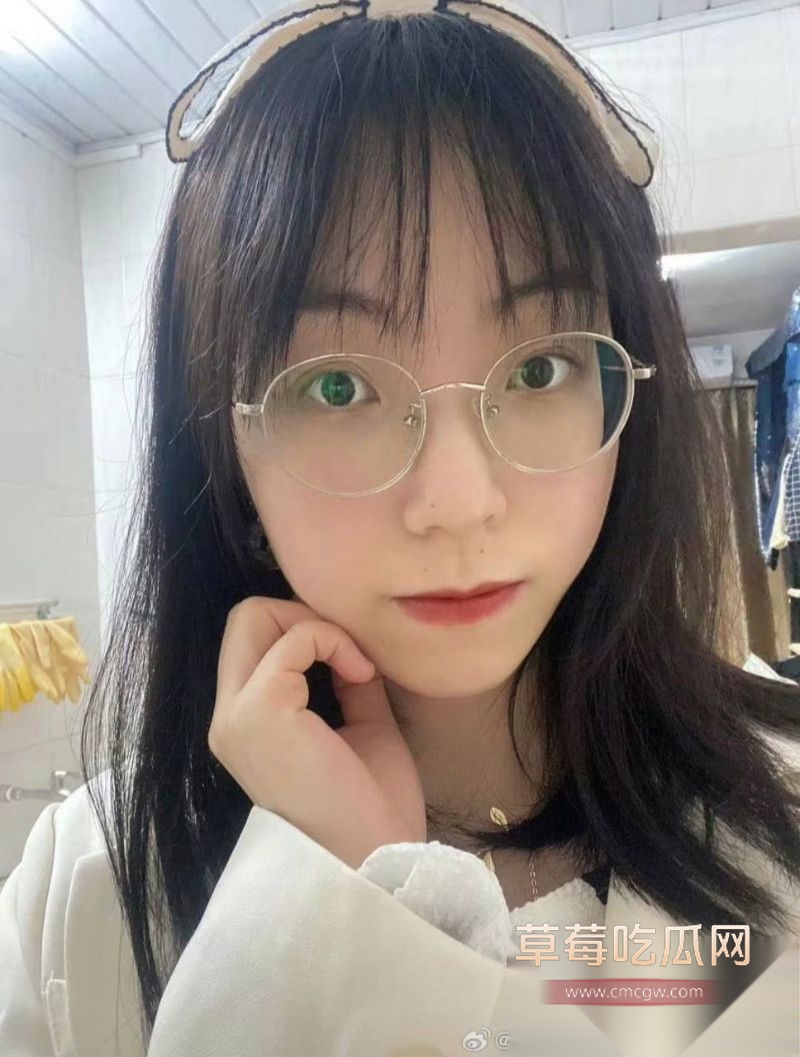 梁凰荣出轨聊天记录小红书女员工梁凰荣相关图片23