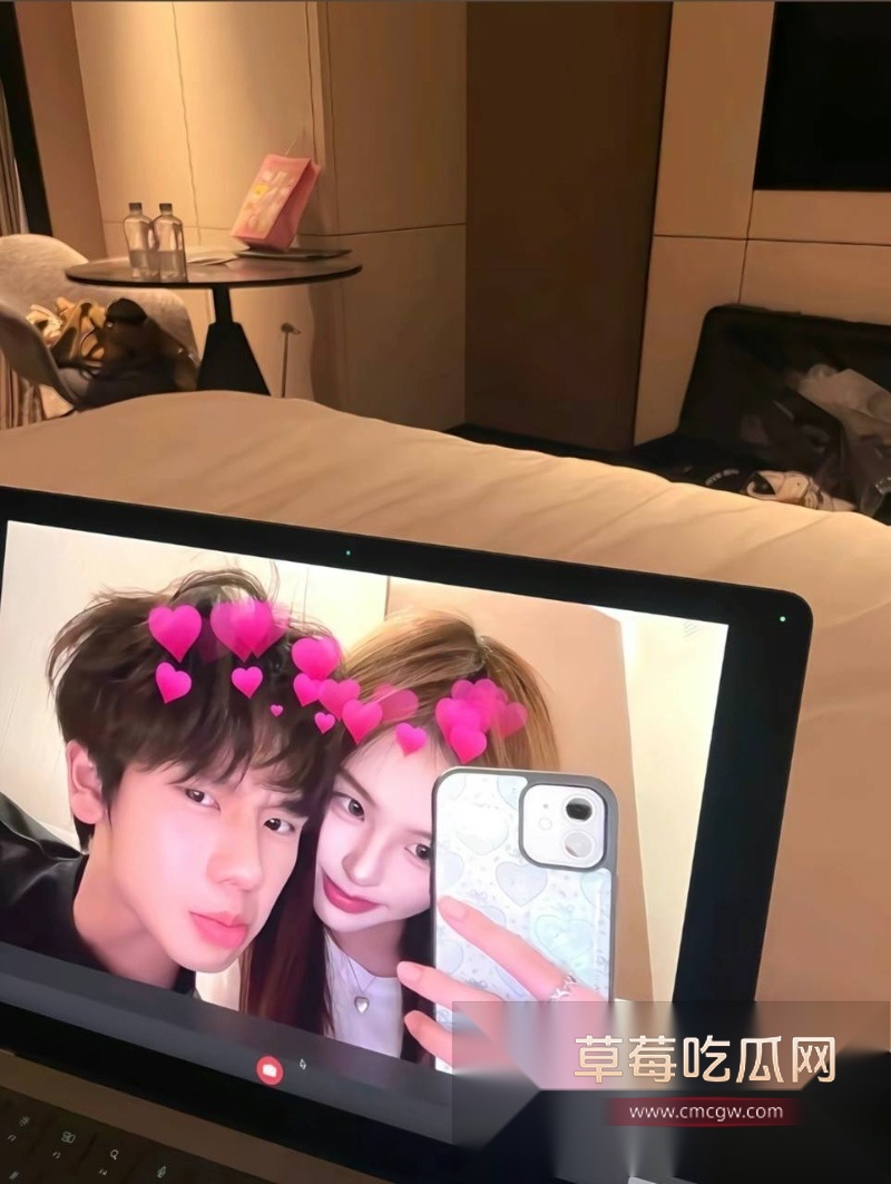 54w粉丝女神凡随意张艺凡 被现任男友7ce发小作文实锤出轨 6 54w粉丝女神凡随意张艺凡 被现任男友7ce发小作文实锤出轨 6