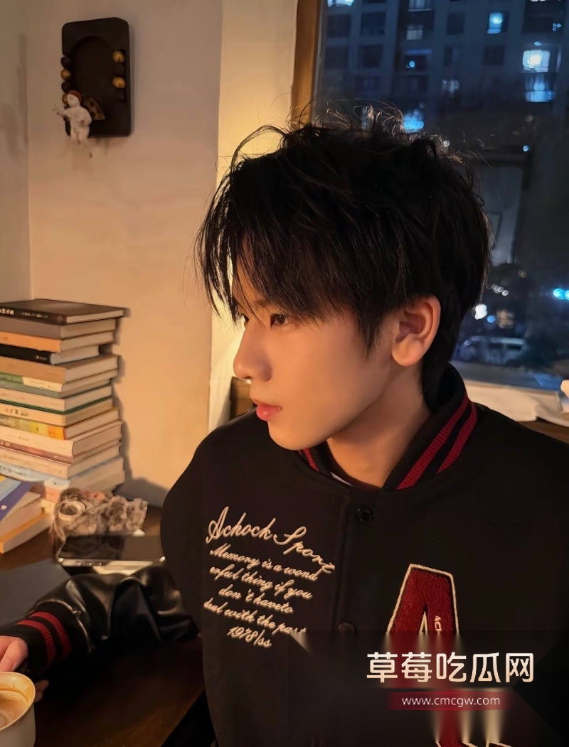 54w粉丝女神凡随意张艺凡 被现任男友7ce发小作文实锤出轨 8 54w粉丝女神凡随意张艺凡 被现任男友7ce发小作文实锤出轨 8