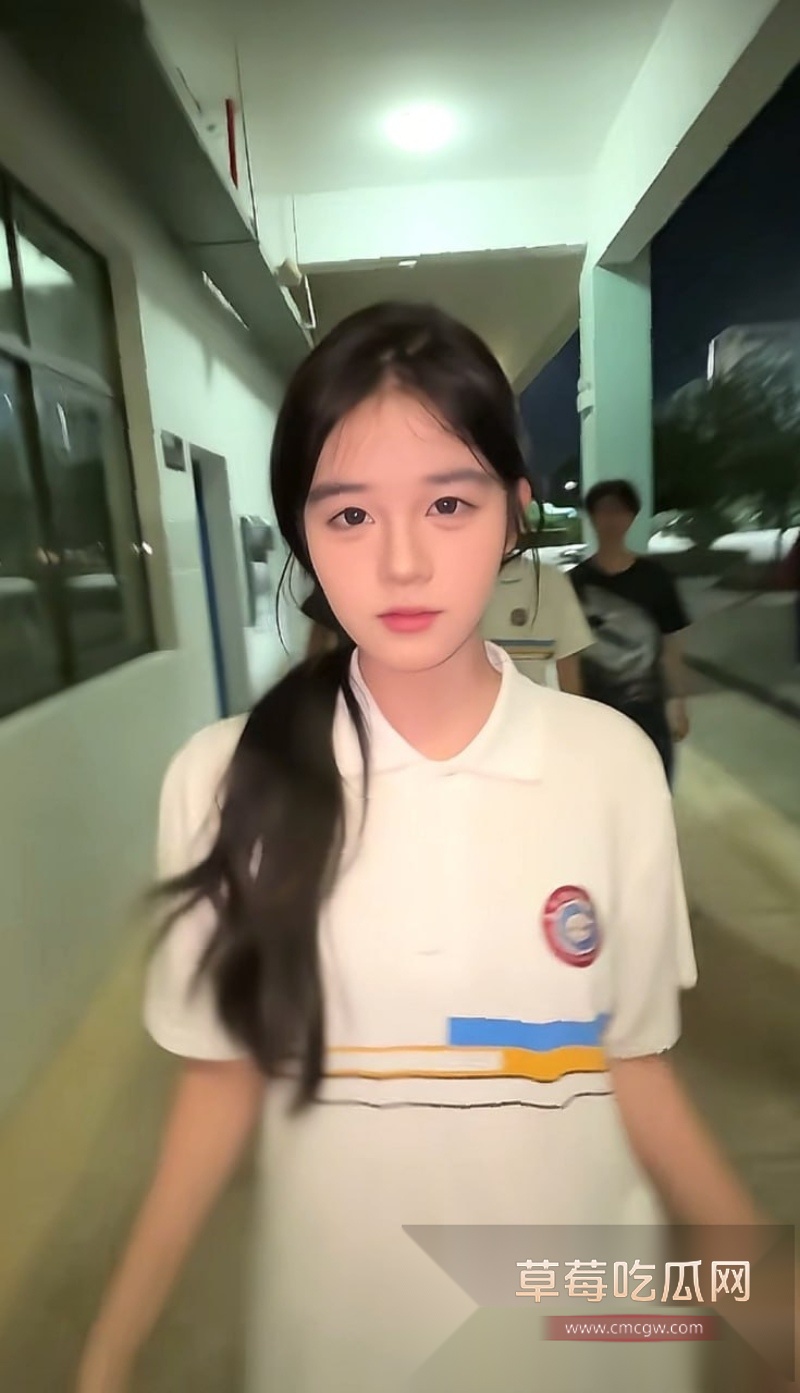 34W长沙财经网红六尺巷塌房实锤 边谈恋爱边狂操女友闺蜜  28