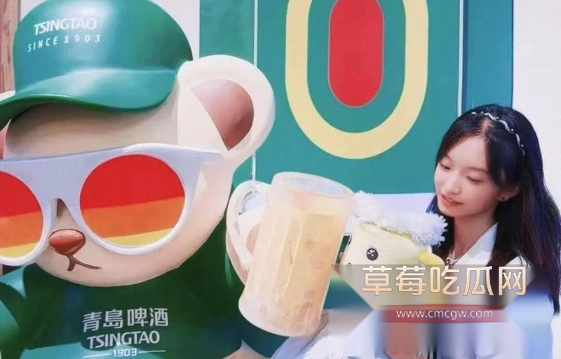 原郑州外国语大学后保送至武汉大学马艺菲7