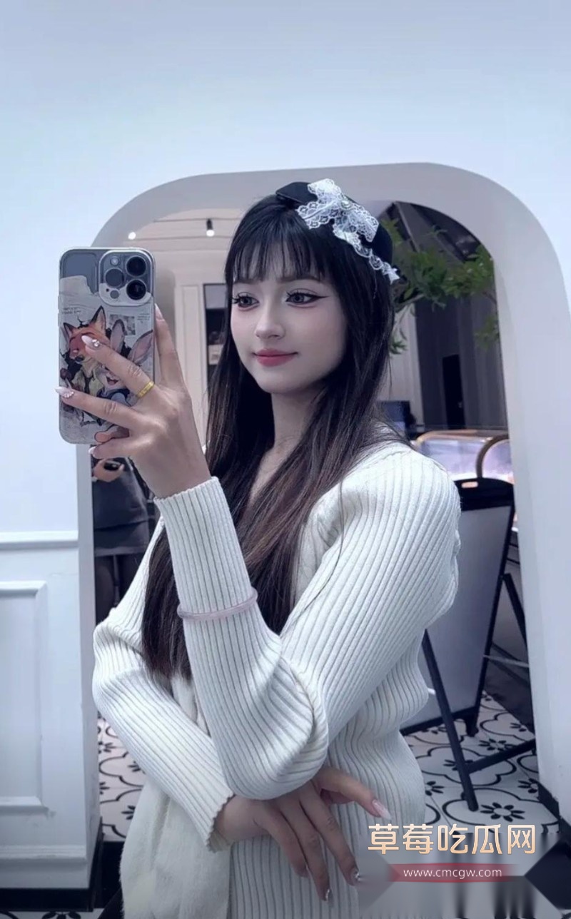 新疆骚逼约炮被炮友5