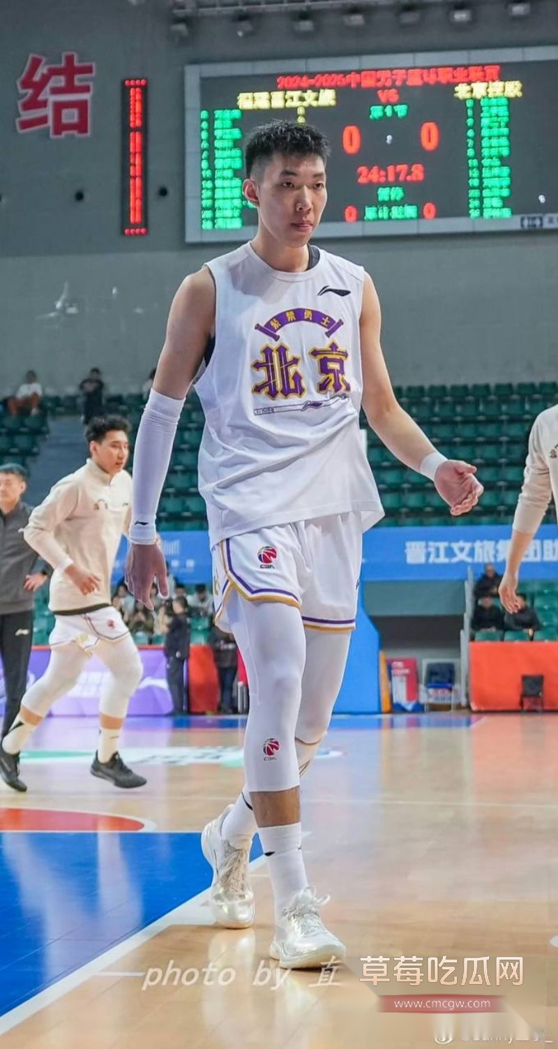 北京男篮球员廖三宁相关照片13 北京男篮球员廖三宁相关照片13