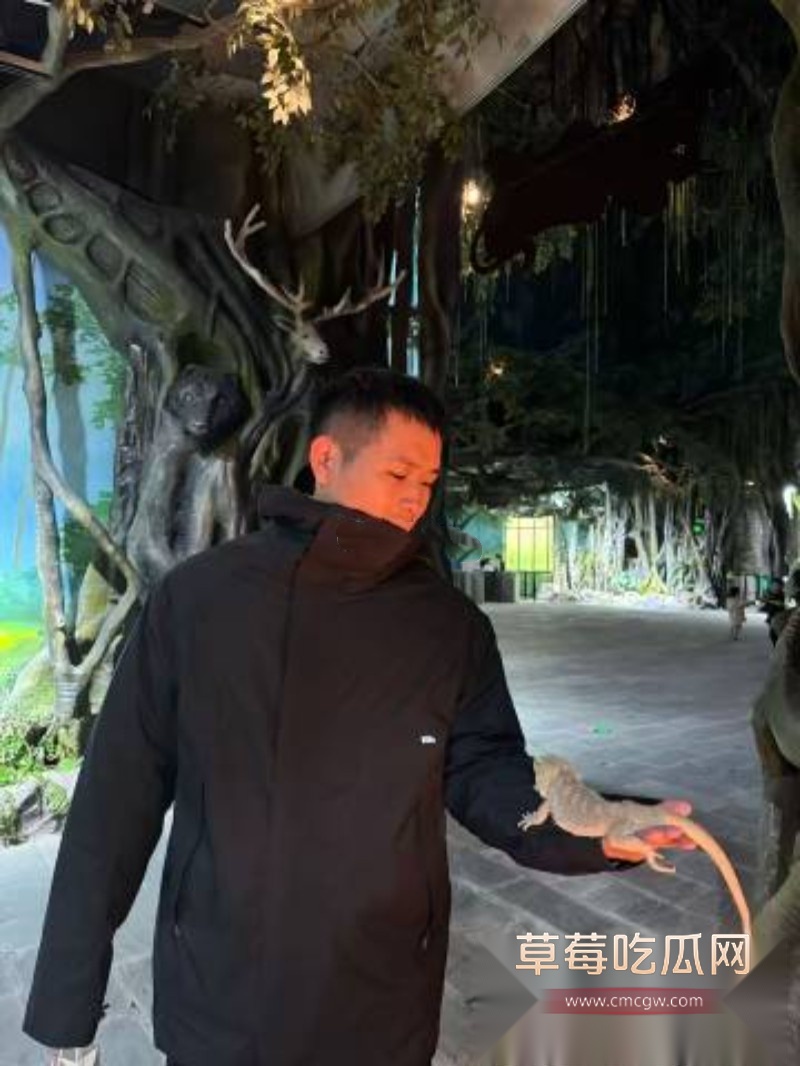 王雄威老婆出轨30 王雄威老婆出轨30