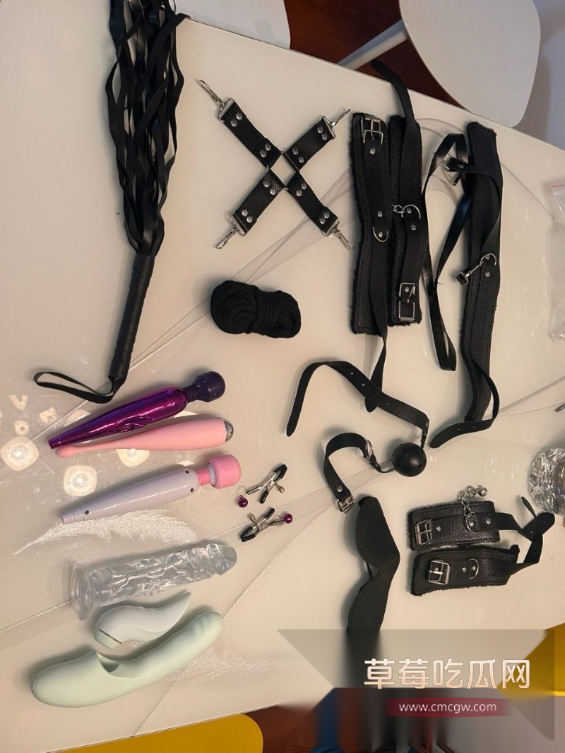 李秋凡 20 李秋凡 20