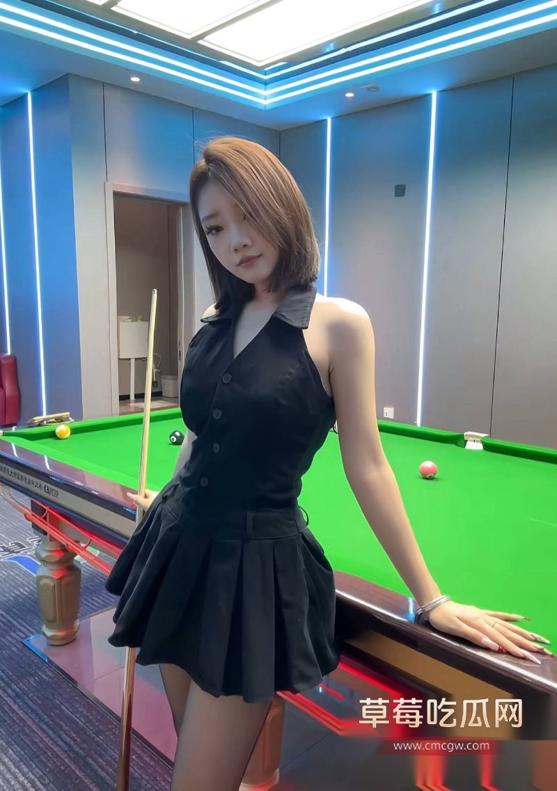 赢海台球女助教春节不歇业9