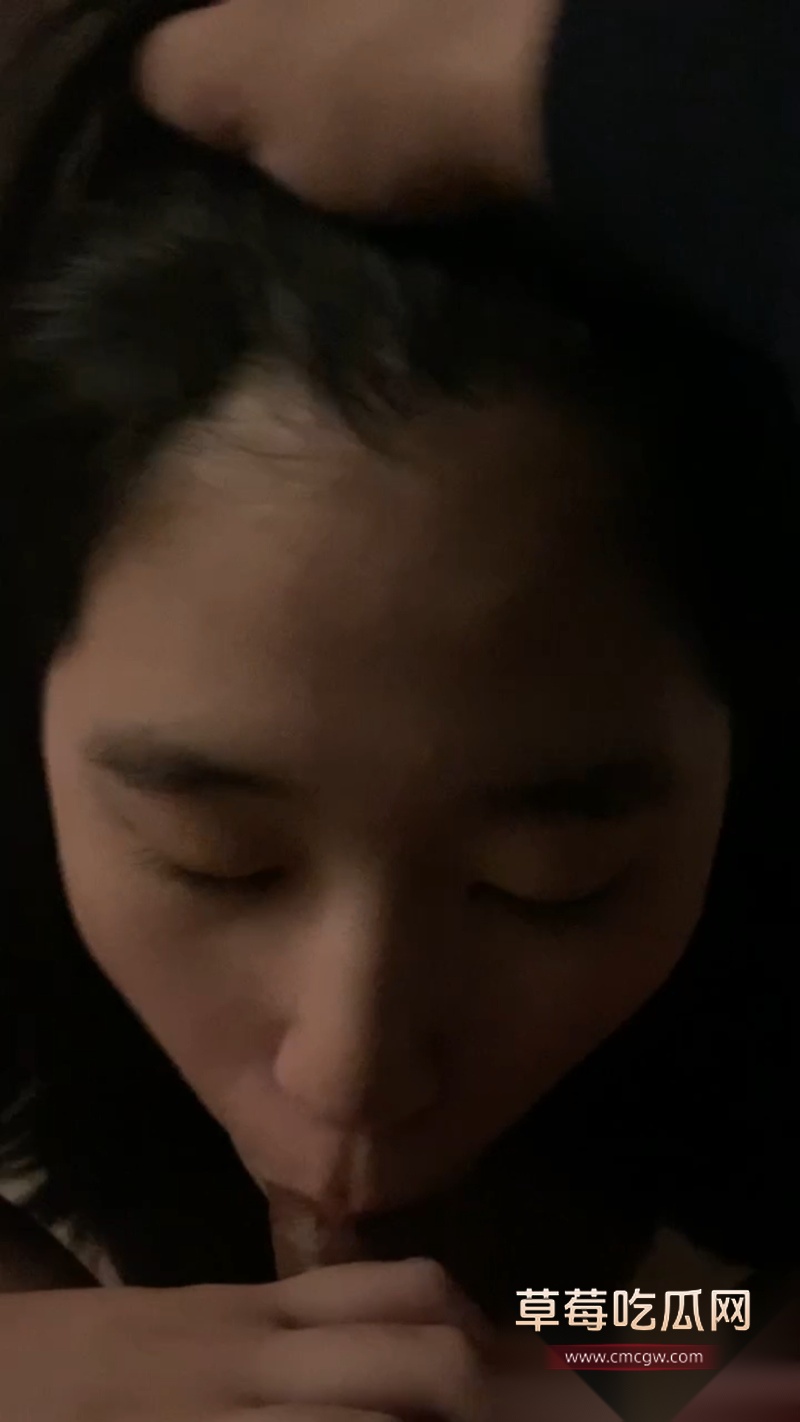 高颜值清纯眼镜婊少女 5