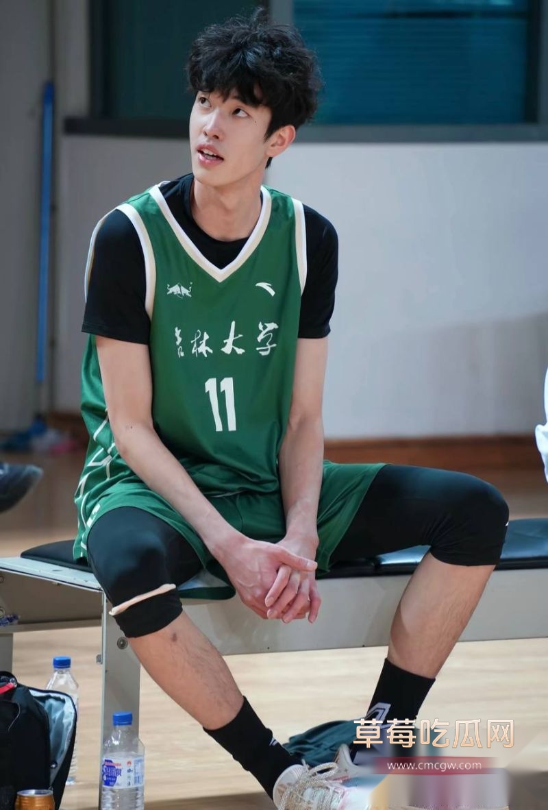 吉林篮球员丛睿言相关照片和资料15