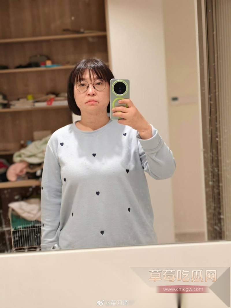 微博知名女权百万博主 菜刀曦曦 13 微博知名女权百万博主 菜刀曦曦 13