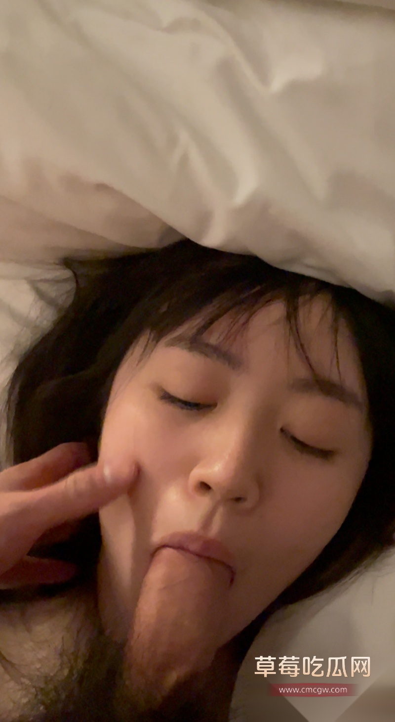 湖南大学生 刘敏华 11