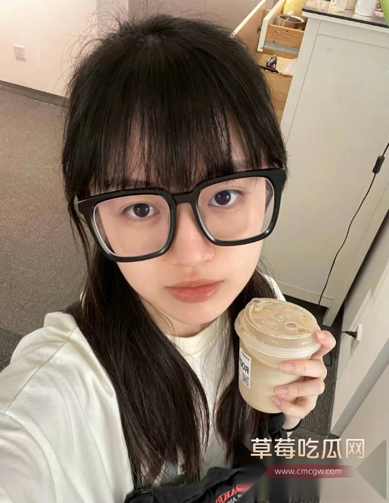 抖音小小绵羊的照片7