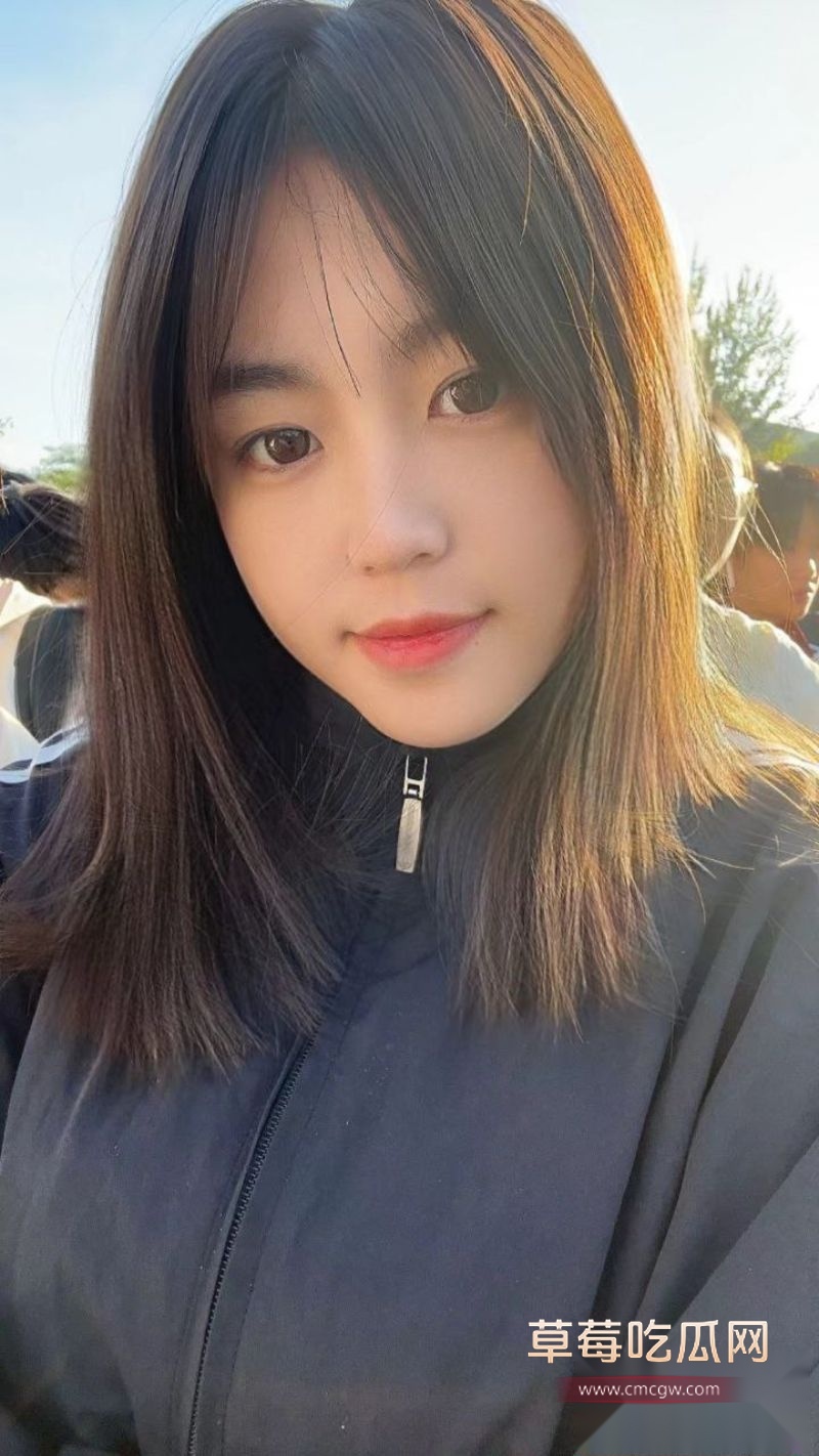 渣男胡x明下手的妹子照片3 渣男胡x明下手的妹子照片3