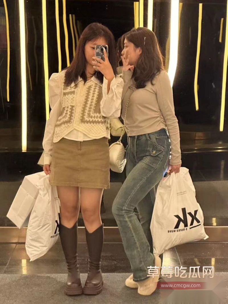 渣男胡x明下手的妹子照片4 渣男胡x明下手的妹子照片4