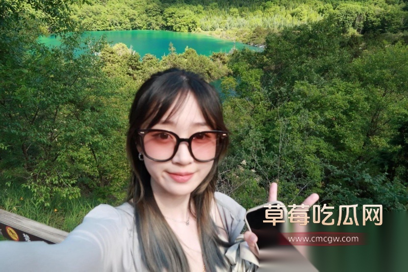 浙江极品学生妹 曹以彤 30