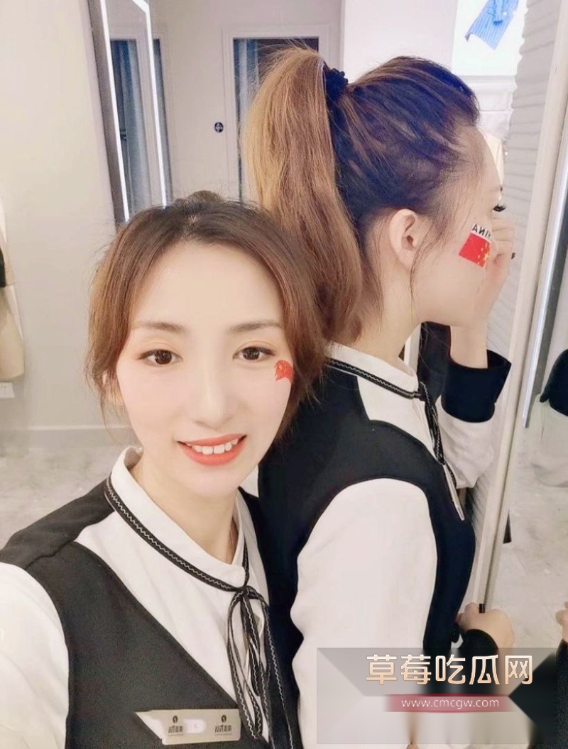 清纯美艳的女神店员 26