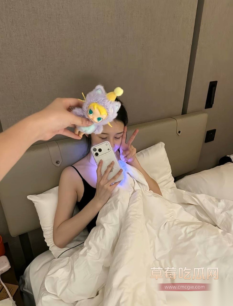 抖音160w粉女网红陈雯雯雯睡闺蜜男友 11 抖音160w粉女网红陈雯雯雯睡闺蜜男友 11