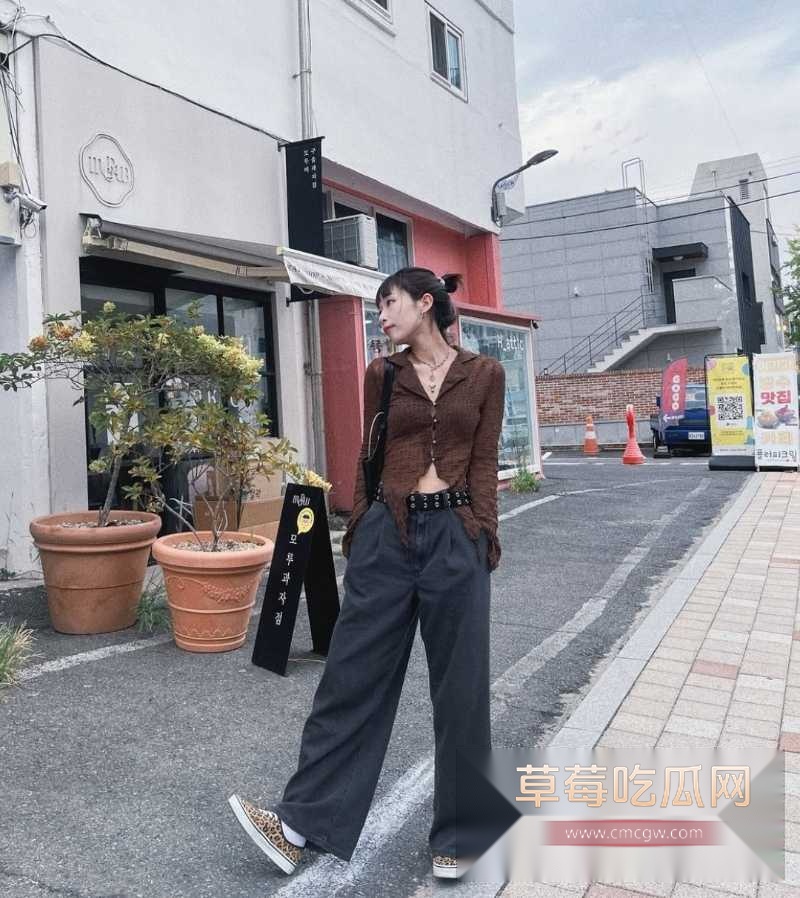 高颜值小网美 17