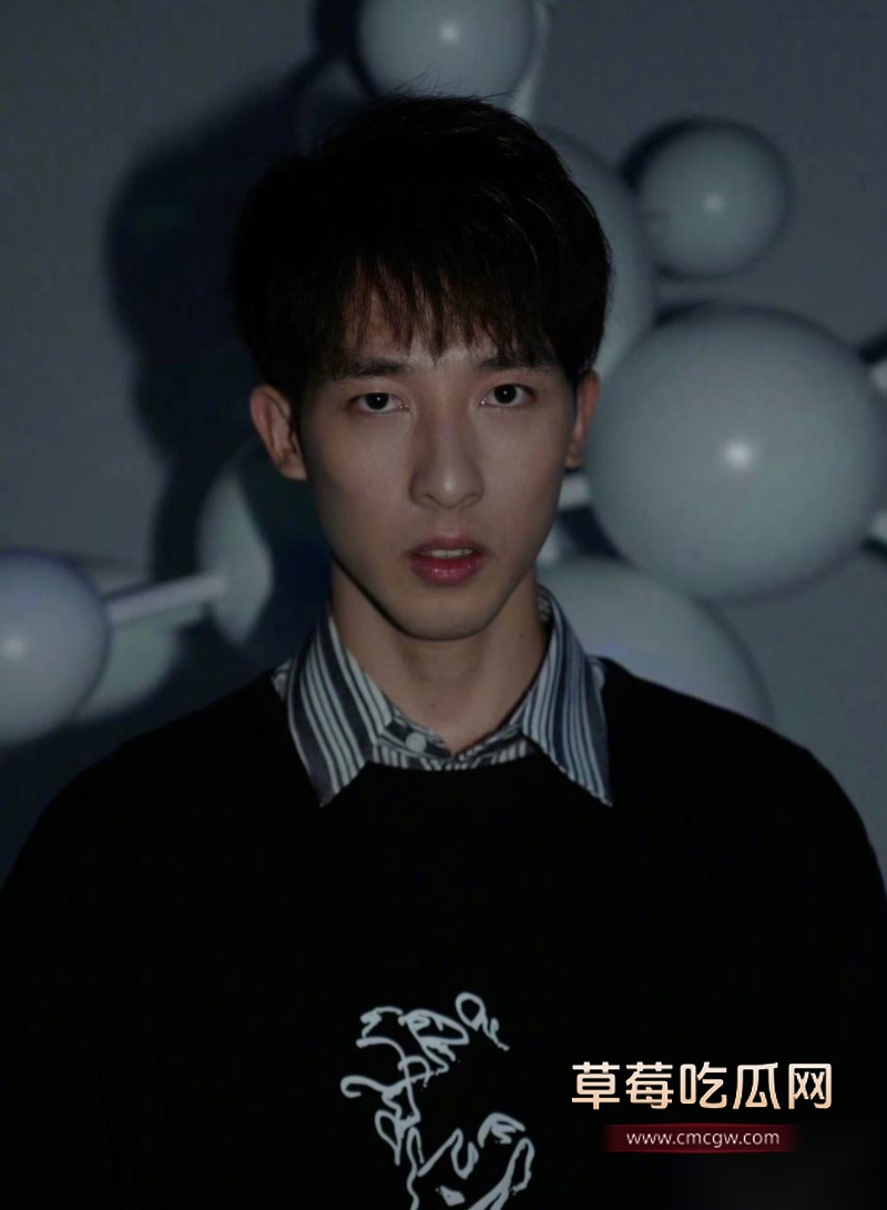 刘阳出轨半藏森林 38