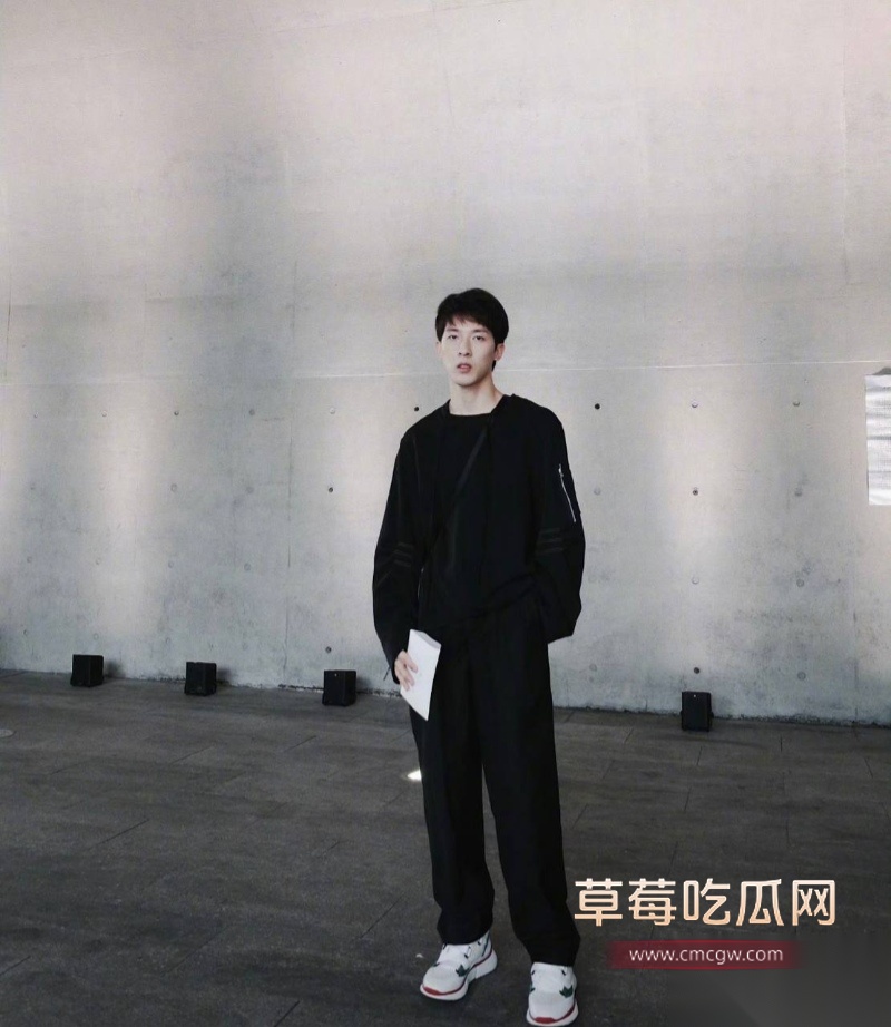 刘阳出轨半藏森林 44