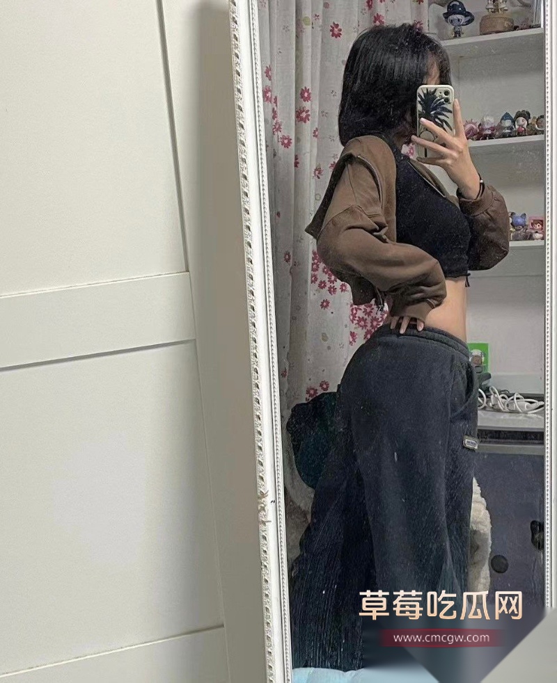 浙江大一短发眼镜妹 吴媛媛 10