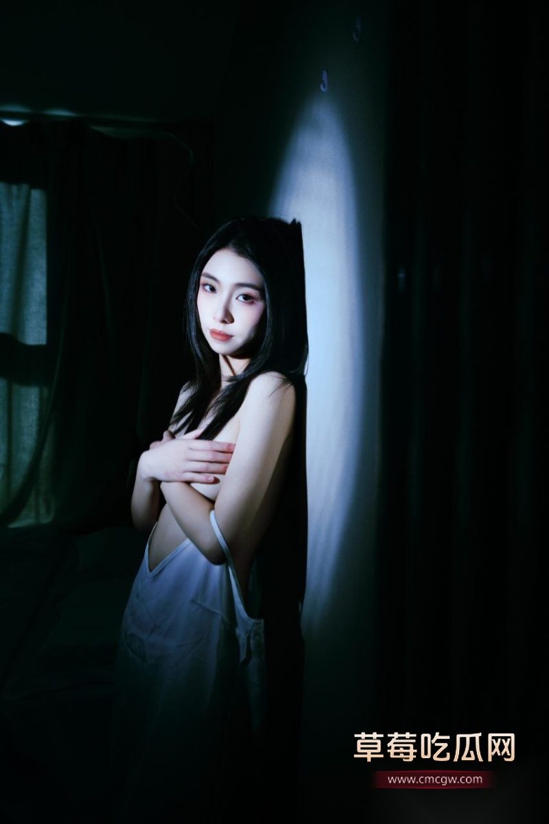 河南郑州骚货研究生 花花 14 河南郑州骚货研究生 花花 14