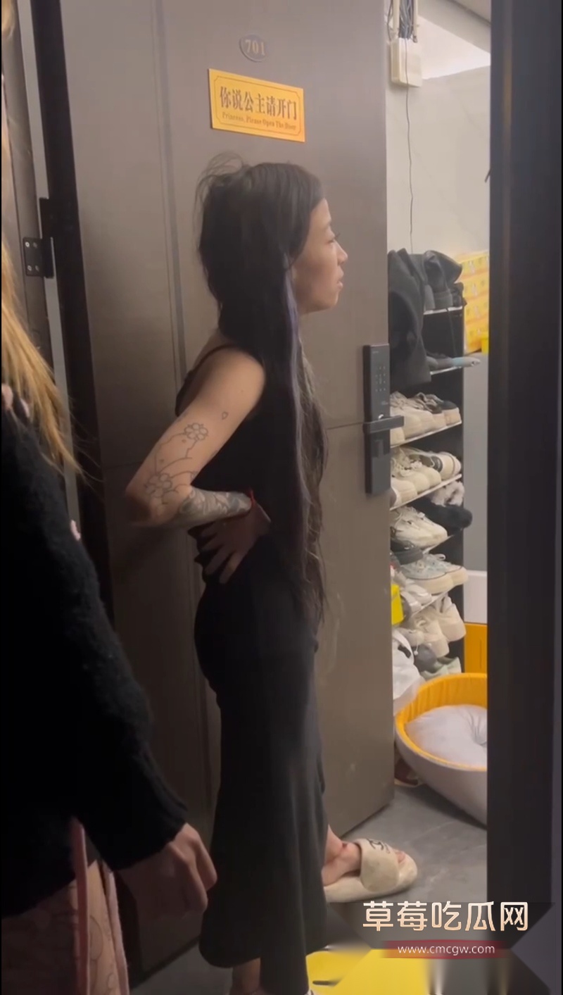 潮汕精神小妹打架 4 潮汕精神小妹打架 4