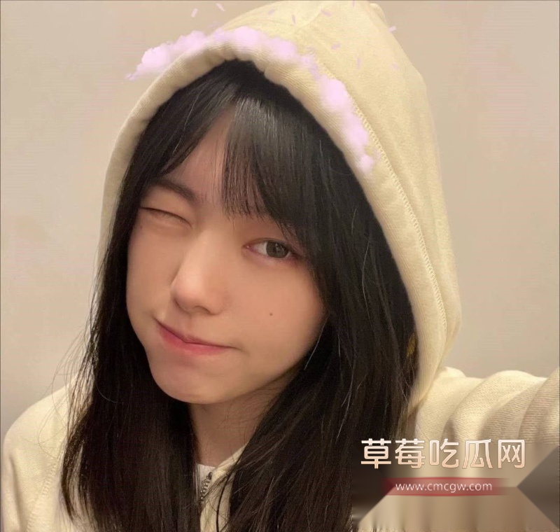 南京大学清纯女大学生 9 南京大学清纯女大学生 9