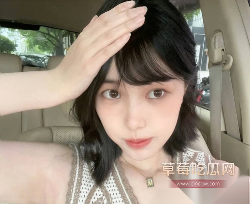 南京大学清纯女大学生 14 南京大学清纯女大学生 14