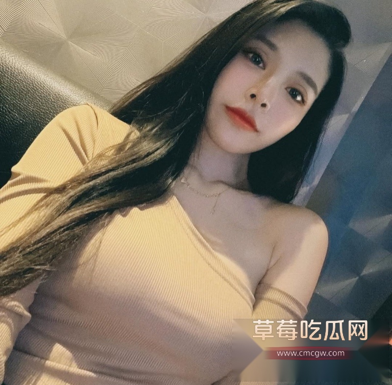 高颜巨乳护理师 张心慈 14