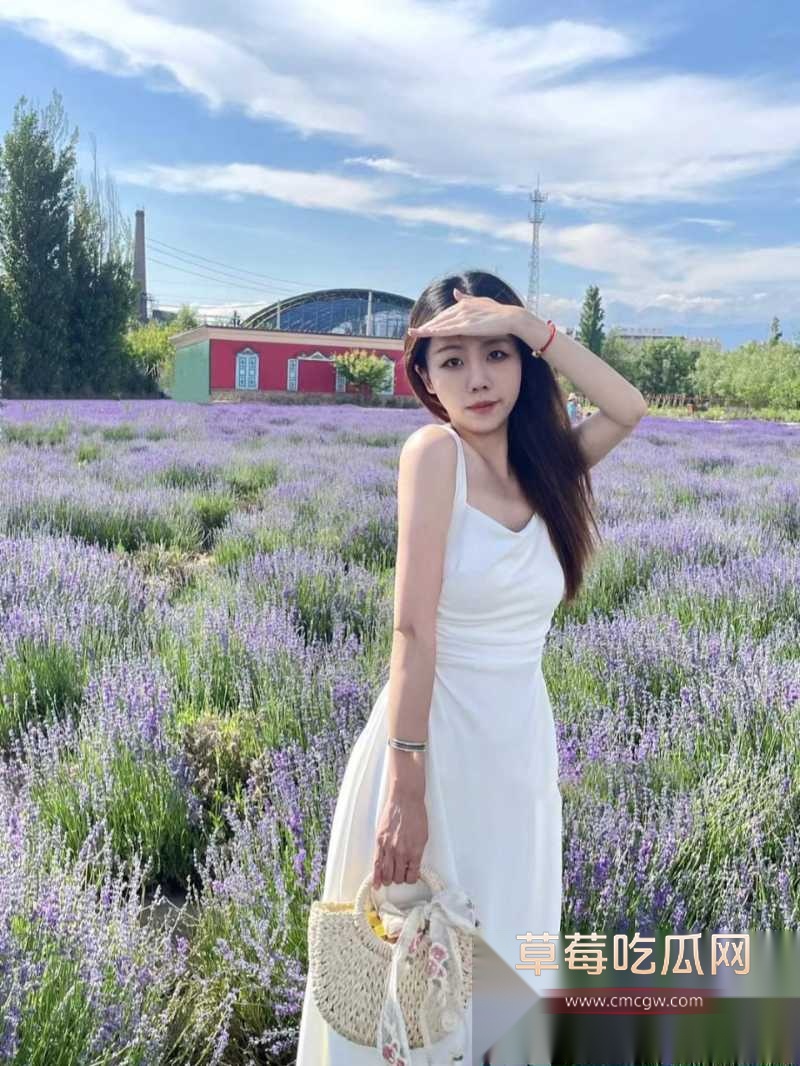 朋友圈光鲜亮丽的女神王梓涵 10 朋友圈光鲜亮丽的女神王梓涵 10