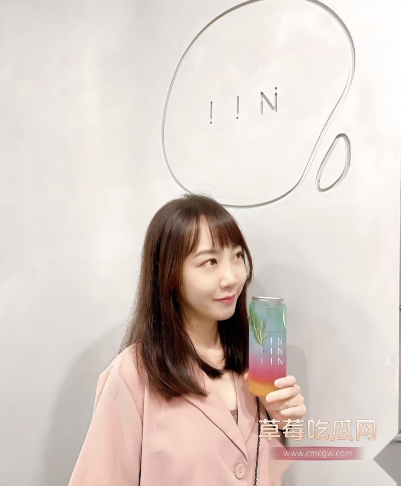 高颜短发学生妹 陈思晴 8 高颜短发学生妹 陈思晴 8