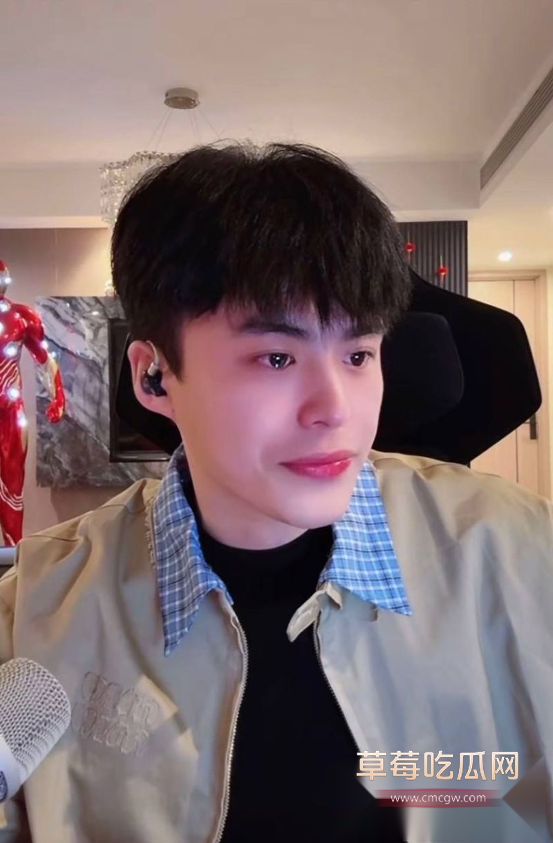 牌晓亮相关照片以及主页7