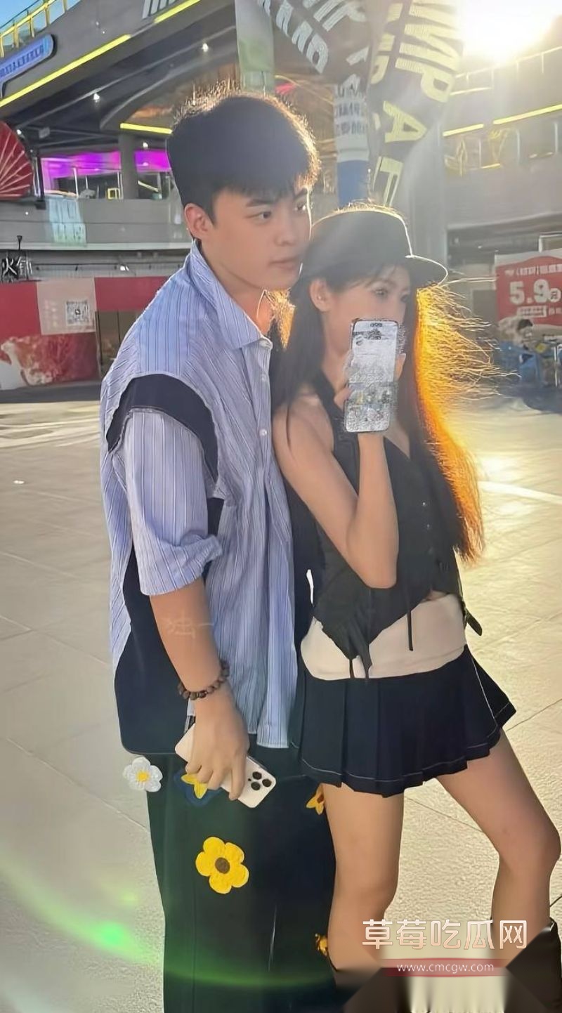 牌晓亮相关照片以及主页15