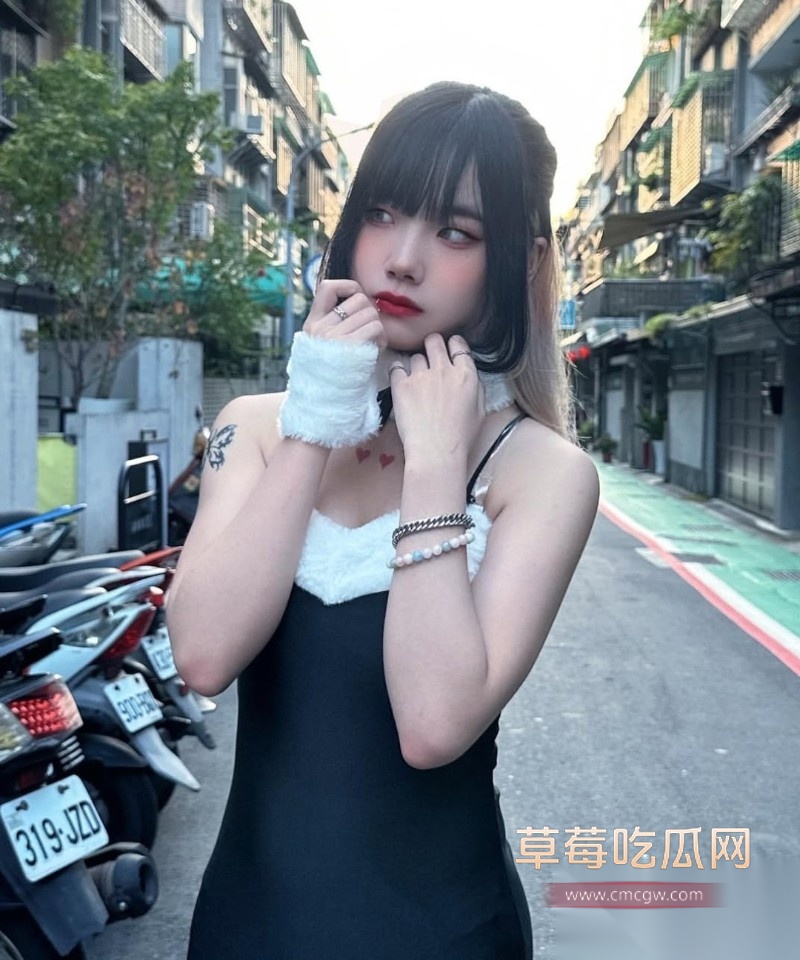 D奶大学生5 D奶大学生5