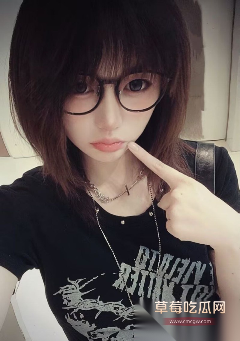 江苏眼镜学生妹6 江苏眼镜学生妹6