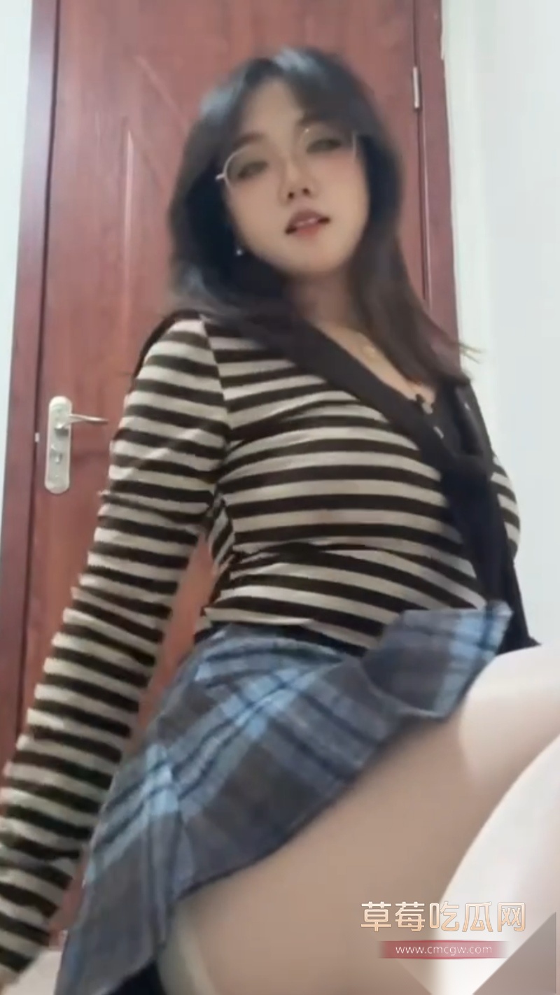 四川师范学院性感校花 5 四川师范学院性感校花 5