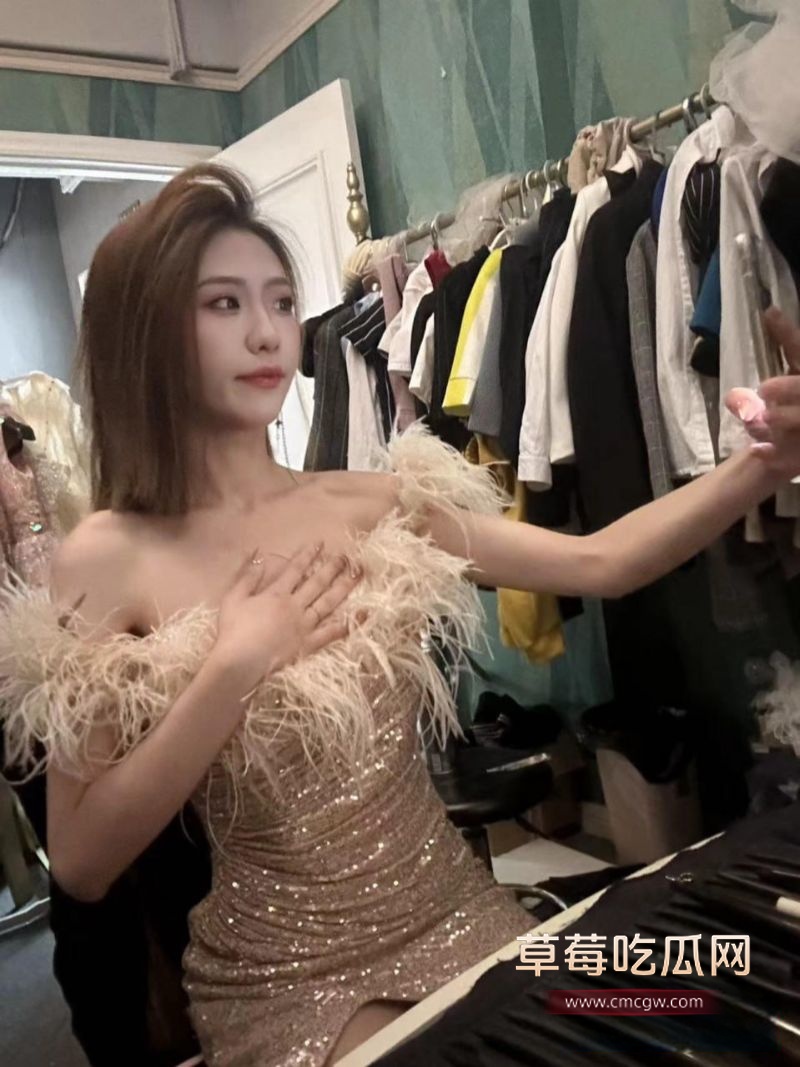 四川反差学生妹胡沁 跟男友性爱视频泄漏4