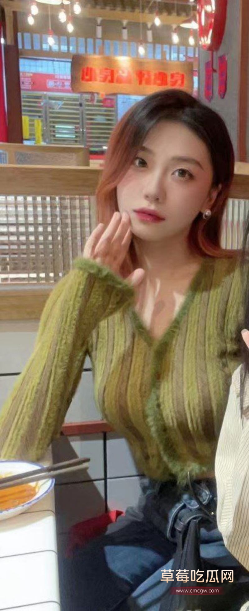 四川反差学生妹胡沁 跟男友性爱视频泄漏6