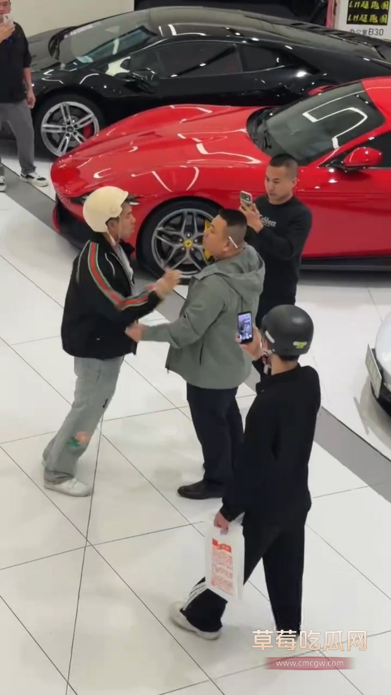 深圳八达汽车公司 骗客户法拉利10万定金1